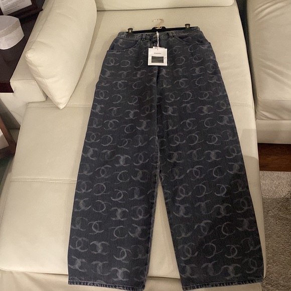 Chanel jeans - Picture 6 of 8